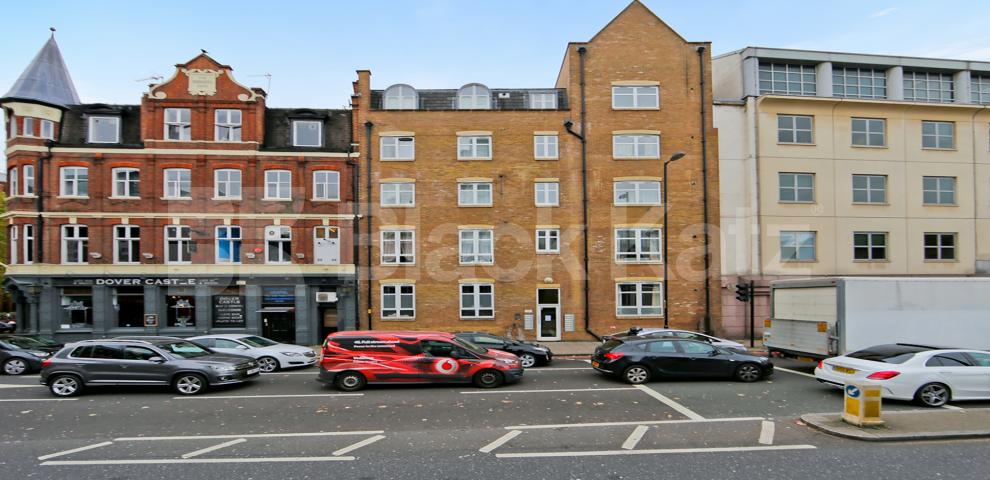 			LET  , 2 Bedroom, 2 bath, 1 reception Apartment			 Kittiwake Court.Great Dover Street , Borough/London Bridge
